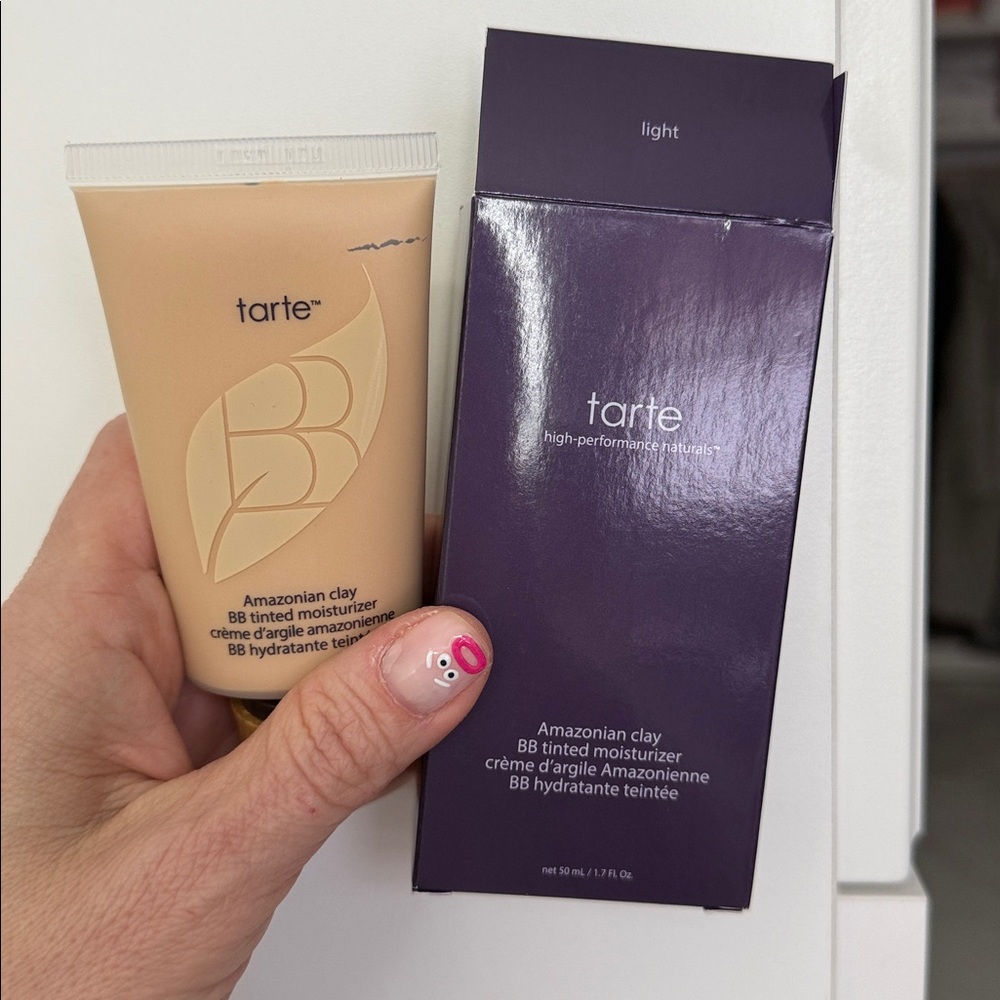 Tarte Amazonian clay BB tinted moisturizer